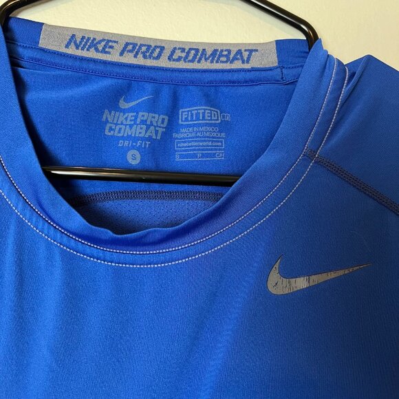 Mens Blue Nike Pro Combat Shirt Sleeveless - Picture 2 of 3